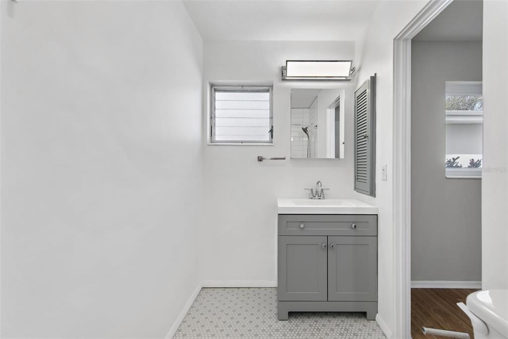 3915 SCHWALBE DRIVE UNIT 128
