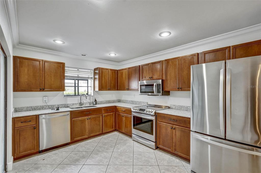 7861 PINE TRACE DRIVE UNIT 786