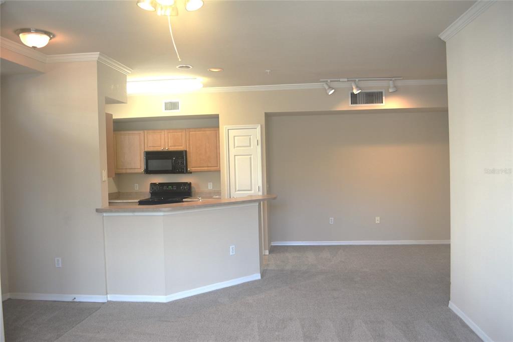 5701 SOLDIER CIRCLE UNIT 104