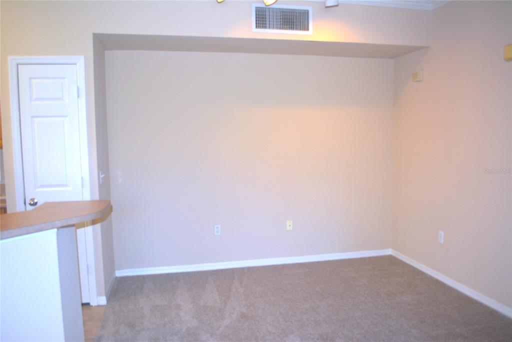 5701 SOLDIER CIRCLE UNIT 104