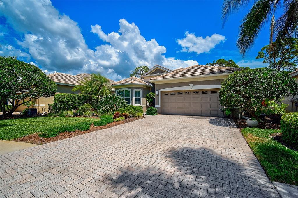 293 TURQUOISE LANE