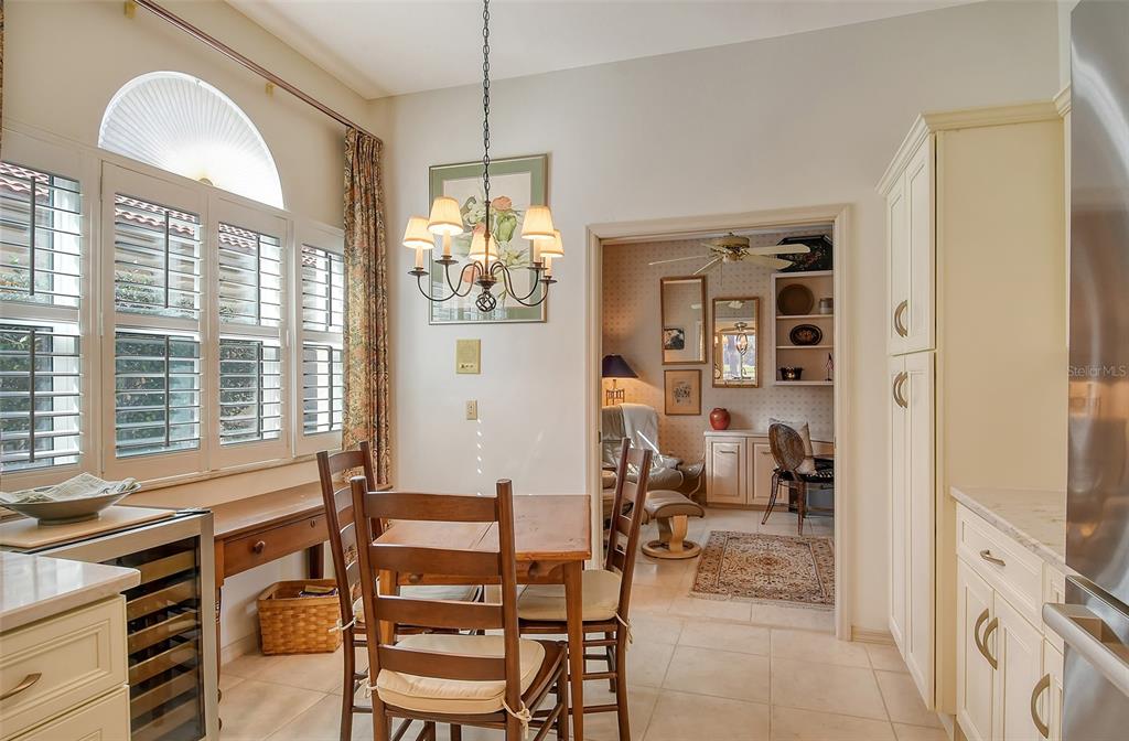 3416 W CHELMSFORD COURT UNIT 2