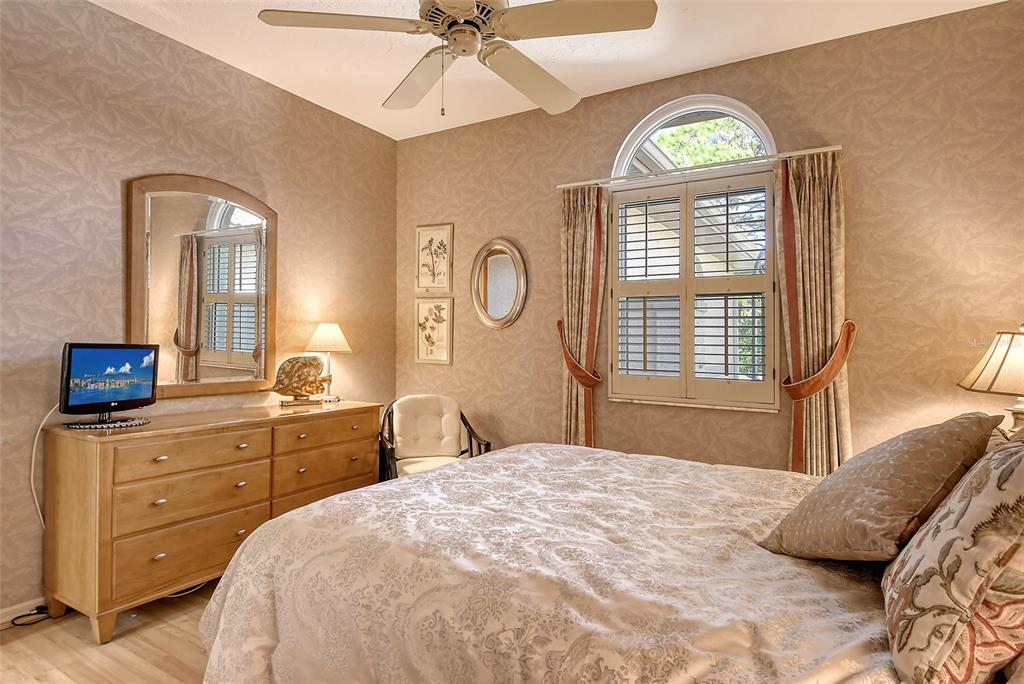 3416 W CHELMSFORD COURT UNIT 2