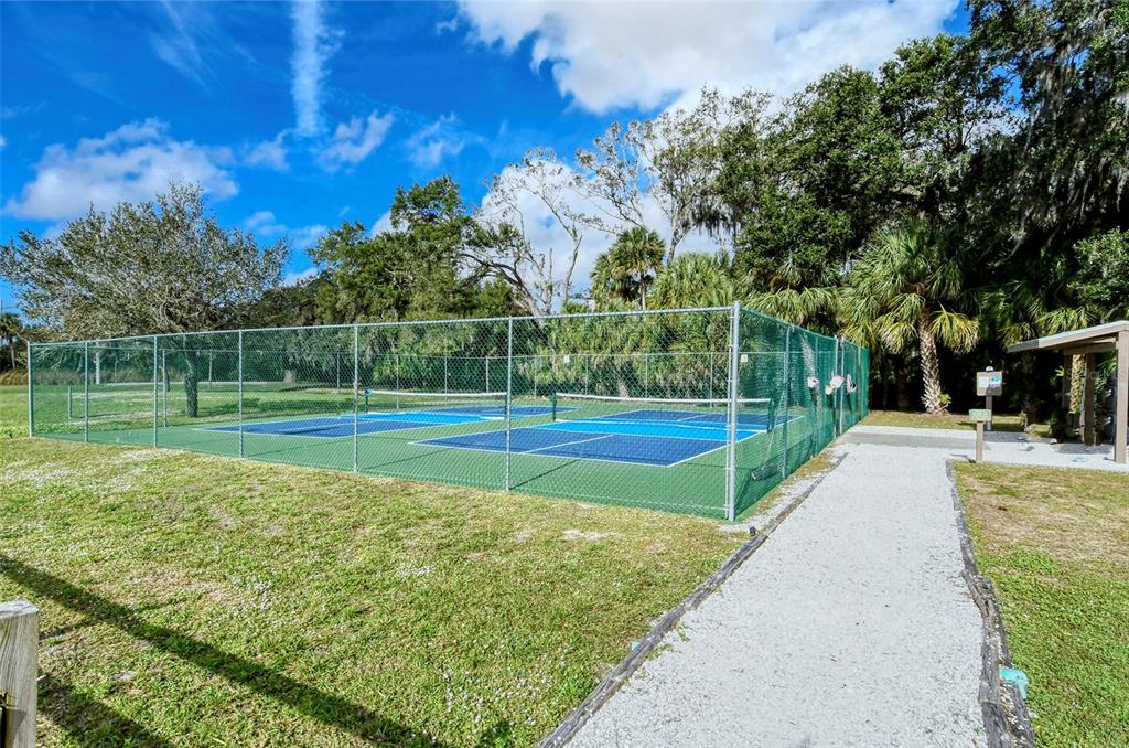 3416 W CHELMSFORD COURT UNIT 2