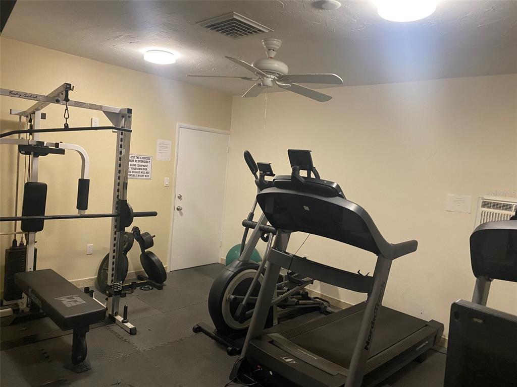 2763 WOODGATE LANE UNIT 208