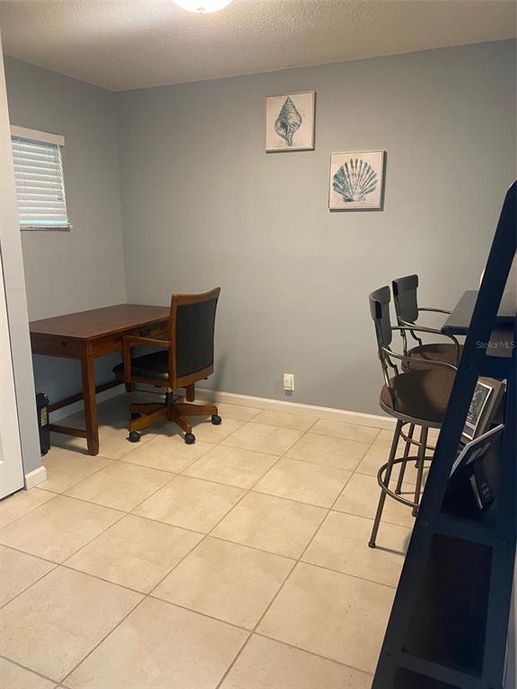 2763 WOODGATE LANE UNIT 208