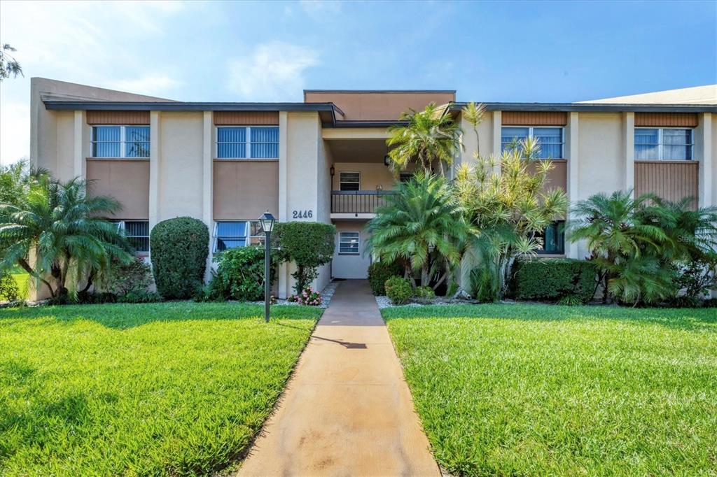 2446 CLUBHOUSE CIRCLE UNIT 202