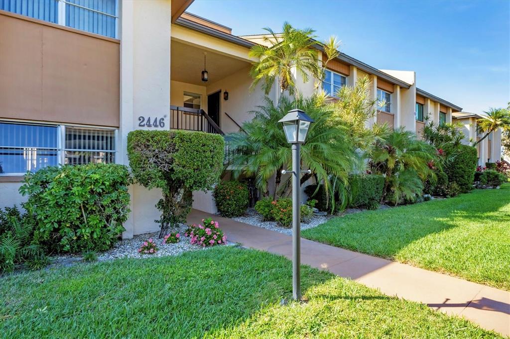 2446 CLUBHOUSE CIRCLE UNIT 202