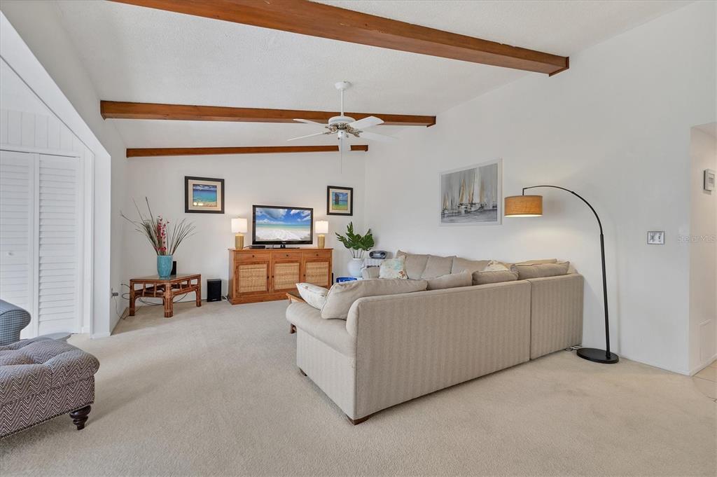 2446 CLUBHOUSE CIRCLE UNIT 202