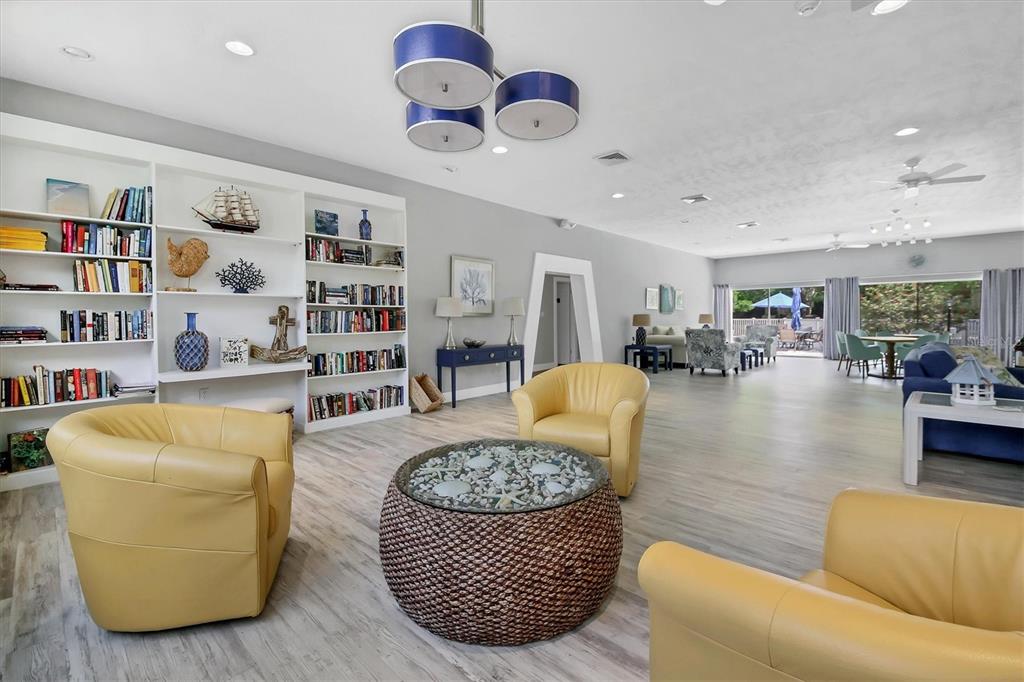 2446 CLUBHOUSE CIRCLE UNIT 202