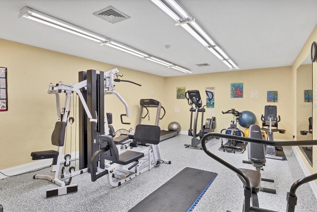 2446 CLUBHOUSE CIRCLE UNIT 202
