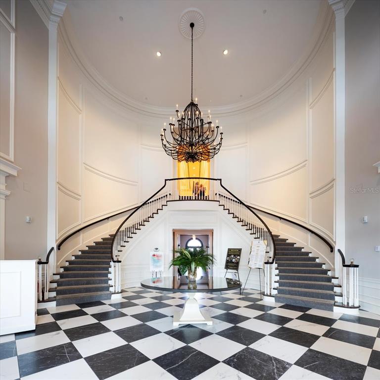 236 SAINT JAMES PARK