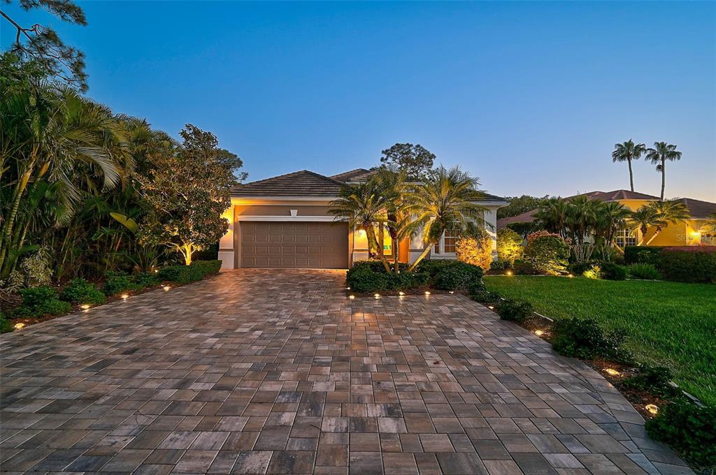 13 BAYHEAD LANE