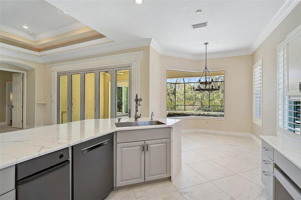 13 BAYHEAD LANE