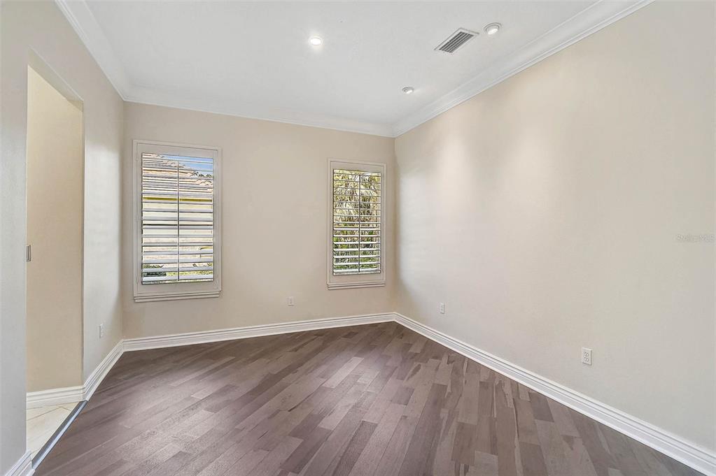 13 BAYHEAD LANE