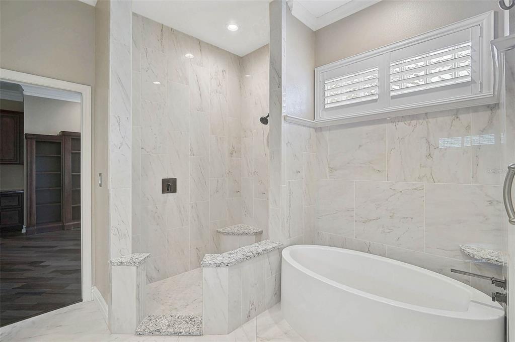 13 BAYHEAD LANE