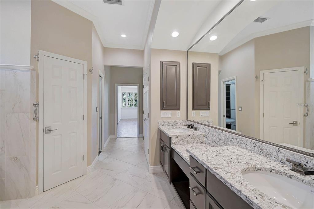 13 BAYHEAD LANE