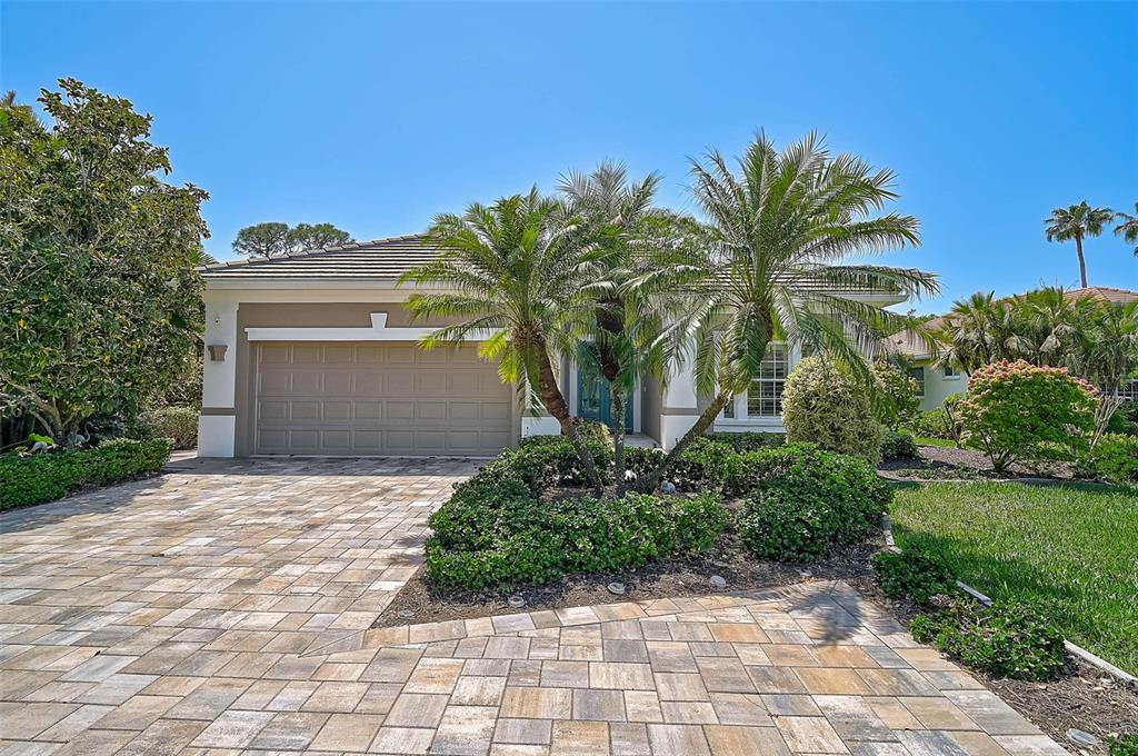 13 BAYHEAD LANE