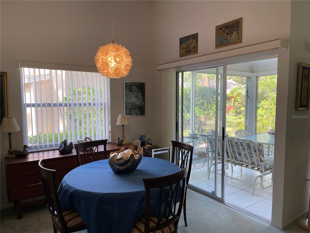 4944 VILLAGE GARDENS DRIVE UNI