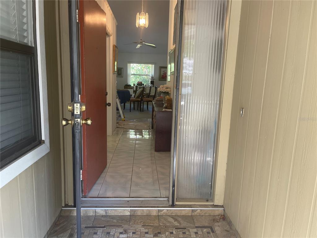 4944 VILLAGE GARDENS DRIVE UNI