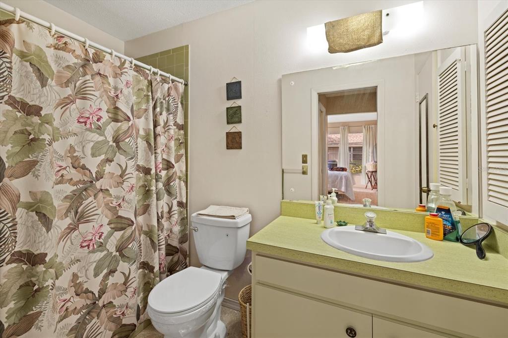 1343 GLENDALE CIRCLE W UNIT 21