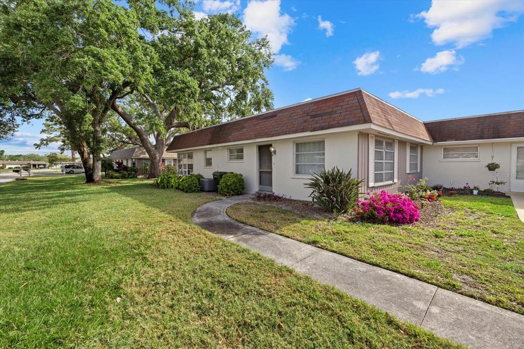 1343 GLENDALE CIRCLE W UNIT 21