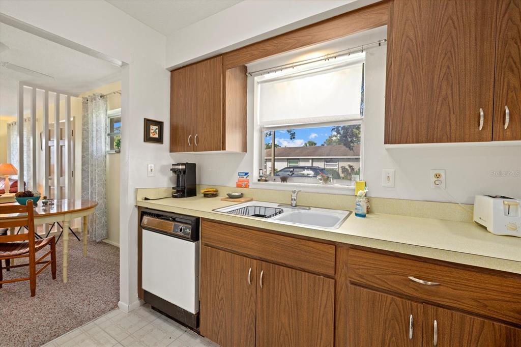 1343 GLENDALE CIRCLE W UNIT 21