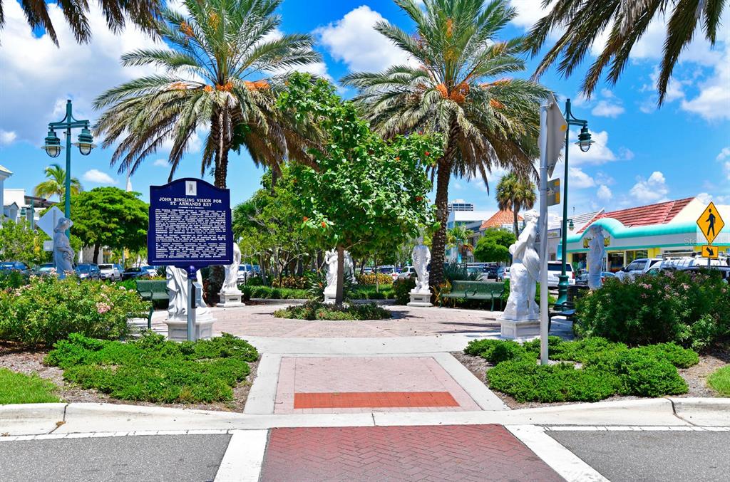 170 ROOSEVELT DRIVE UNIT 5