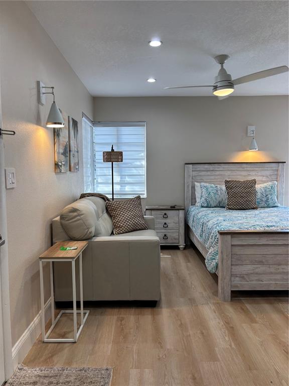 170 ROOSEVELT DRIVE UNIT 5