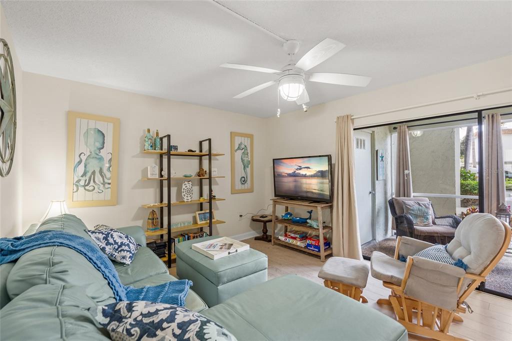 6713 MIDNIGHT PASS ROAD UNIT 4