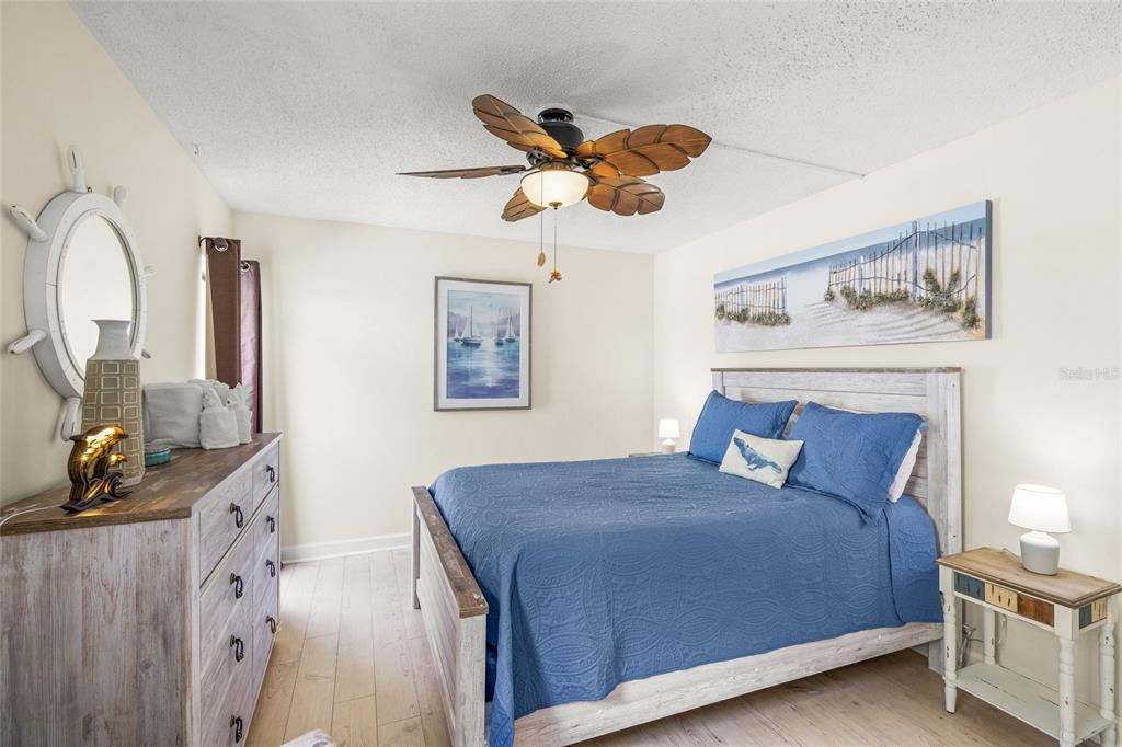 6713 MIDNIGHT PASS ROAD UNIT 4