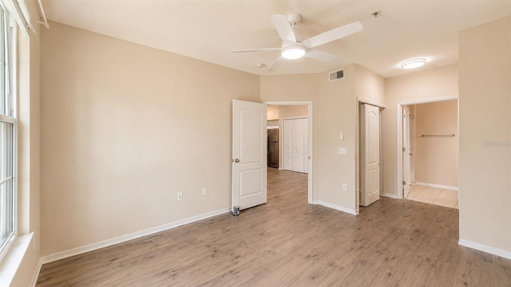 4142 CENTRAL SARASOTA PARKWAY 