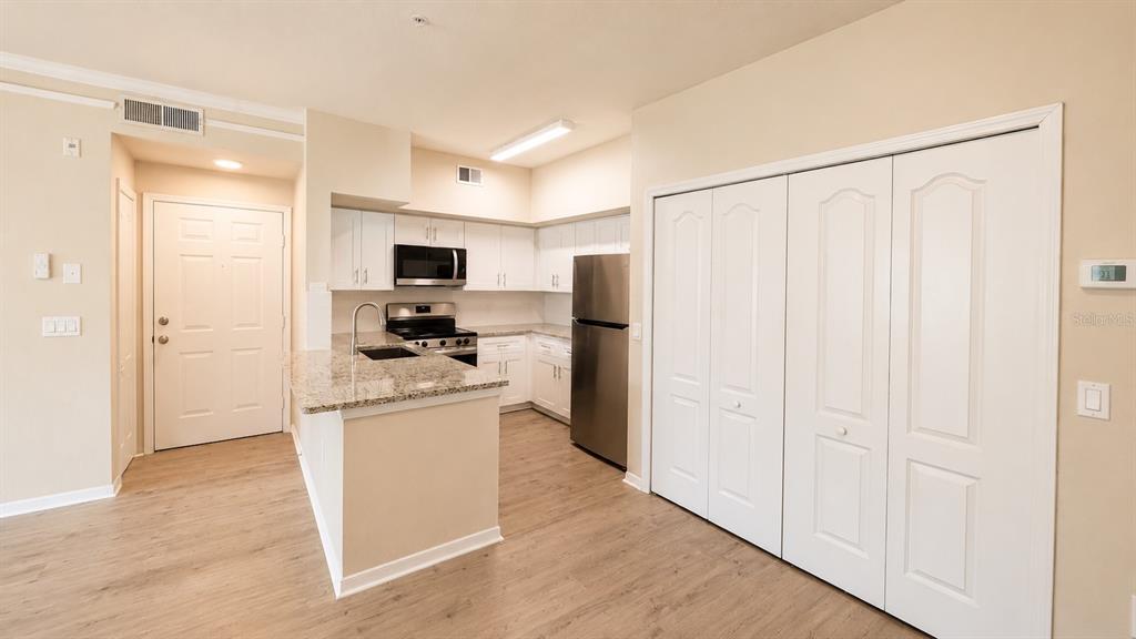 4142 CENTRAL SARASOTA PARKWAY 