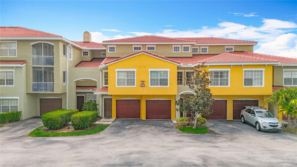 5459 BENTGRASS DRIVE UNIT 2-11
