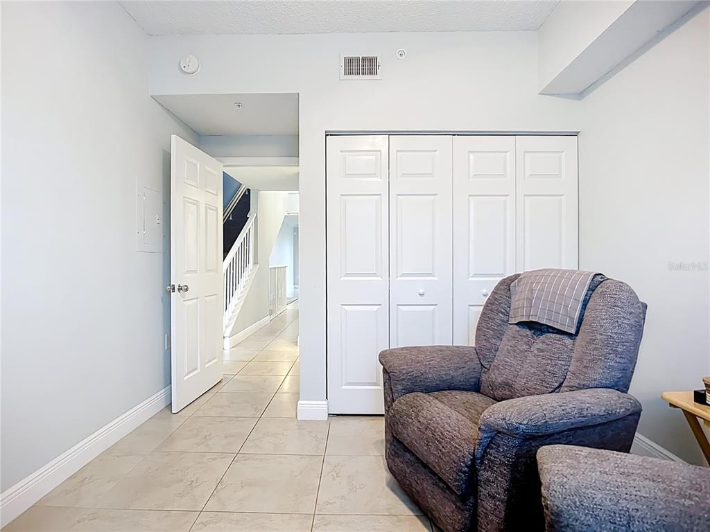 5459 BENTGRASS DRIVE UNIT 2-11