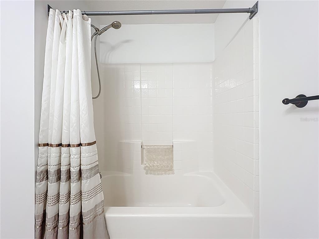 5459 BENTGRASS DRIVE UNIT 2-11