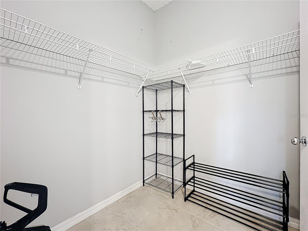 5459 BENTGRASS DRIVE UNIT 2-11