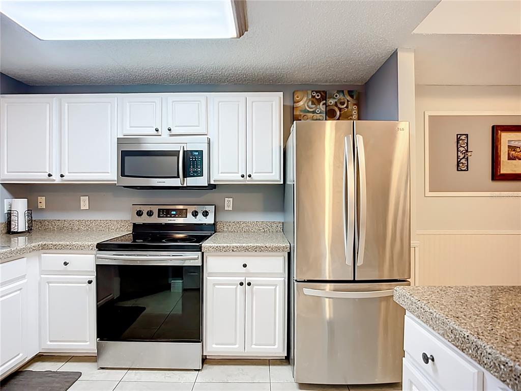 5459 BENTGRASS DRIVE UNIT 2-11
