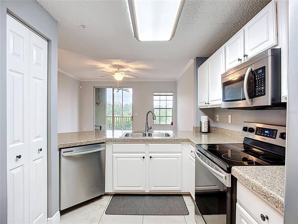 5459 BENTGRASS DRIVE UNIT 2-11