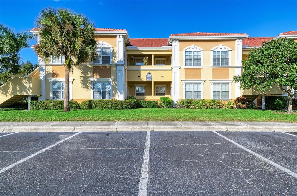 3005 CHIANTI COURT UNIT 103