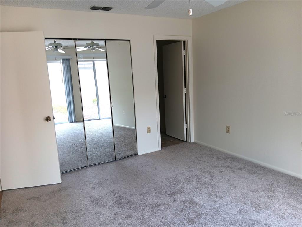 4154 CENTER POINTE CIRCLE UNIT