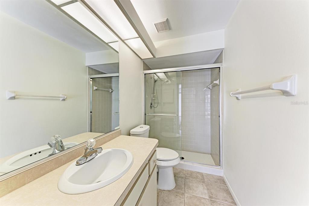 4154 CENTER POINTE CIRCLE UNIT