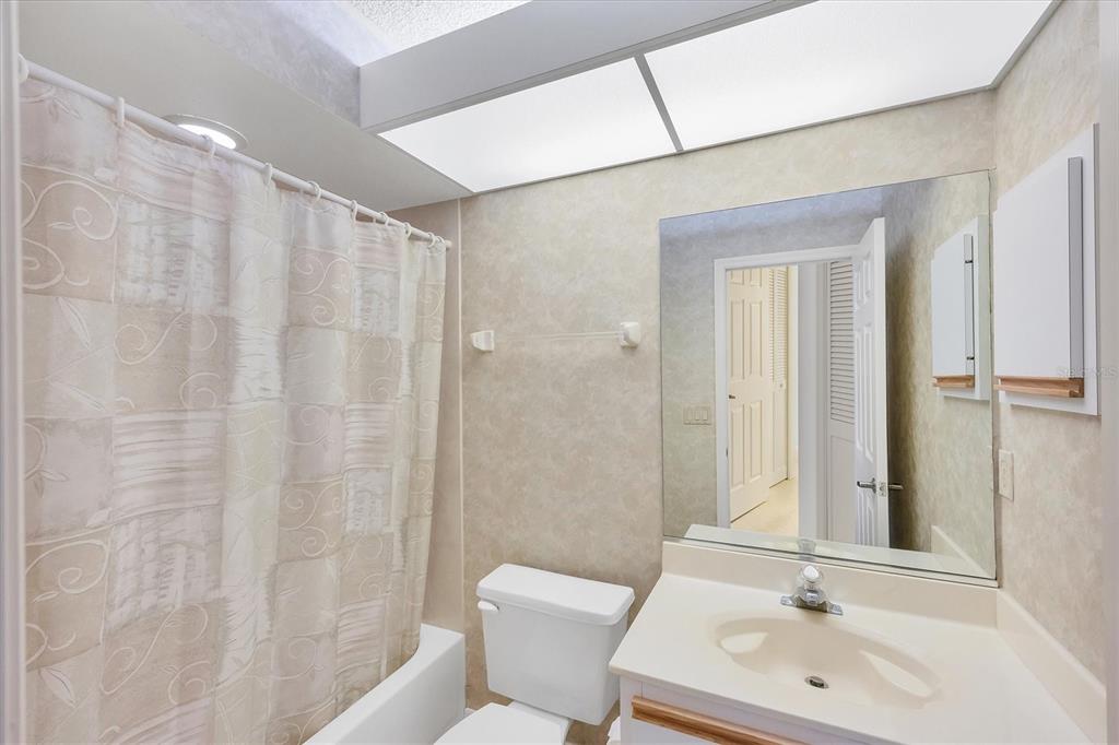 5662 LONG COMMON CIRCLE UNIT 8