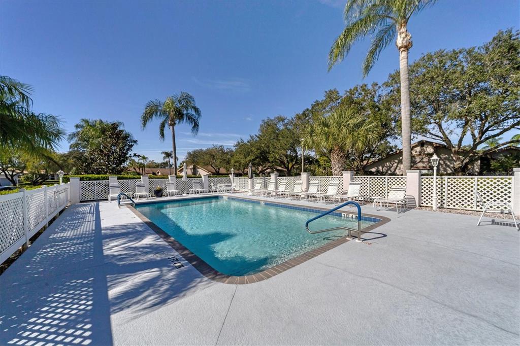 5662 LONG COMMON CIRCLE UNIT 8