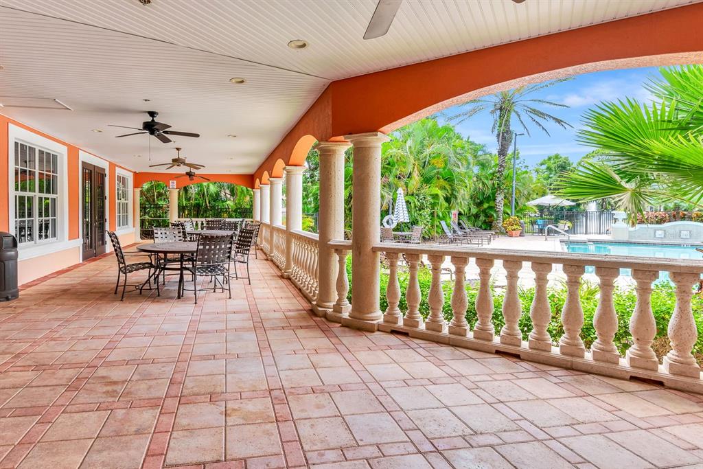 4142 CENTRAL SARASOTA PARKWAY 