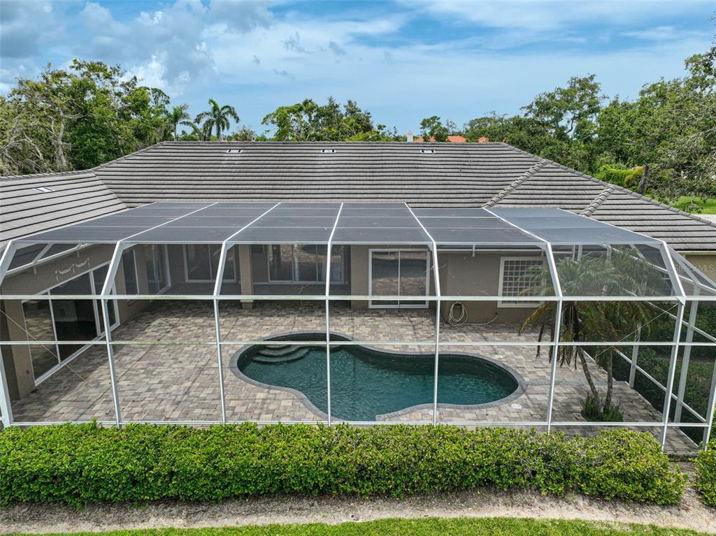 852 MACEWEN DRIVE