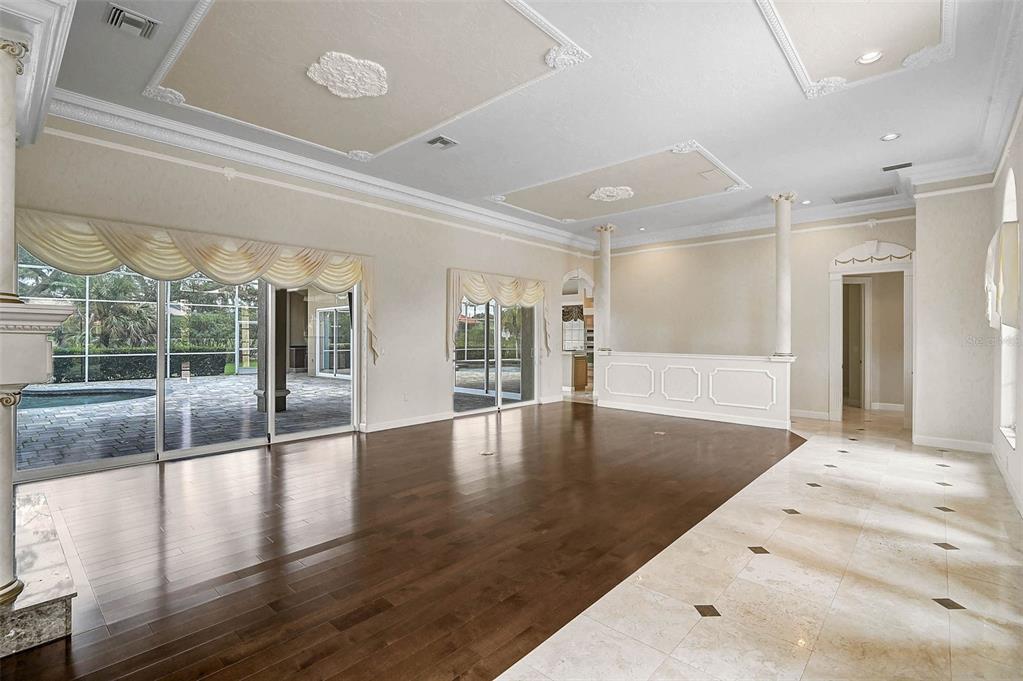 852 MACEWEN DRIVE
