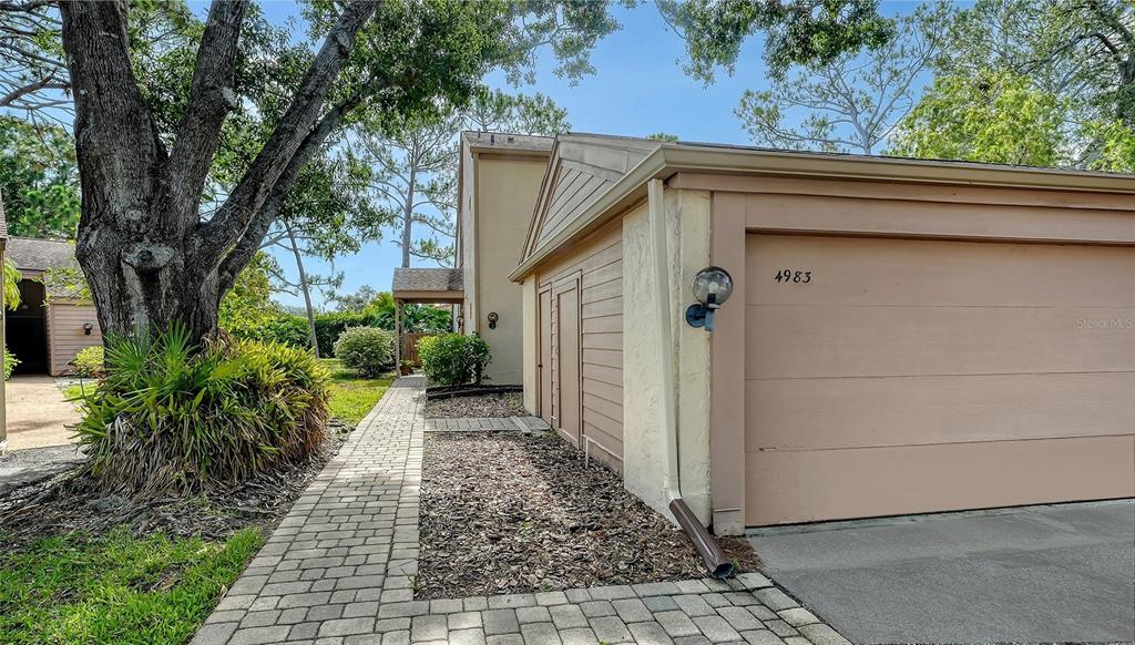 4983 GREENCROFT ROAD UNIT 181