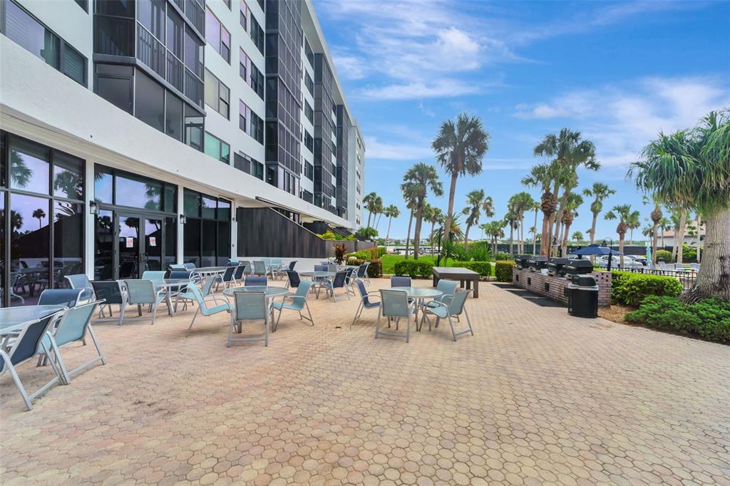5855 MIDNIGHT PASS ROAD UNIT 3