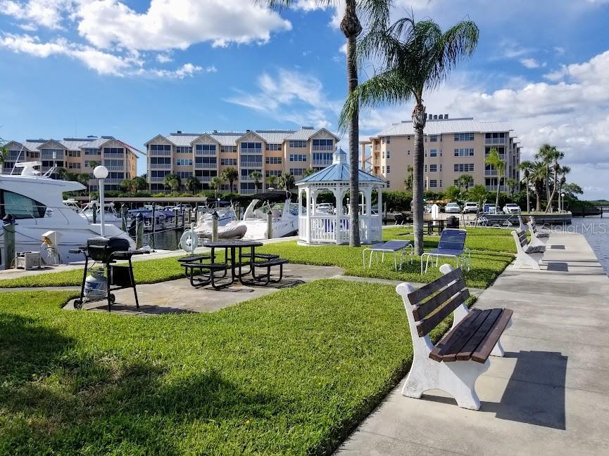 5855 MIDNIGHT PASS ROAD UNIT 3